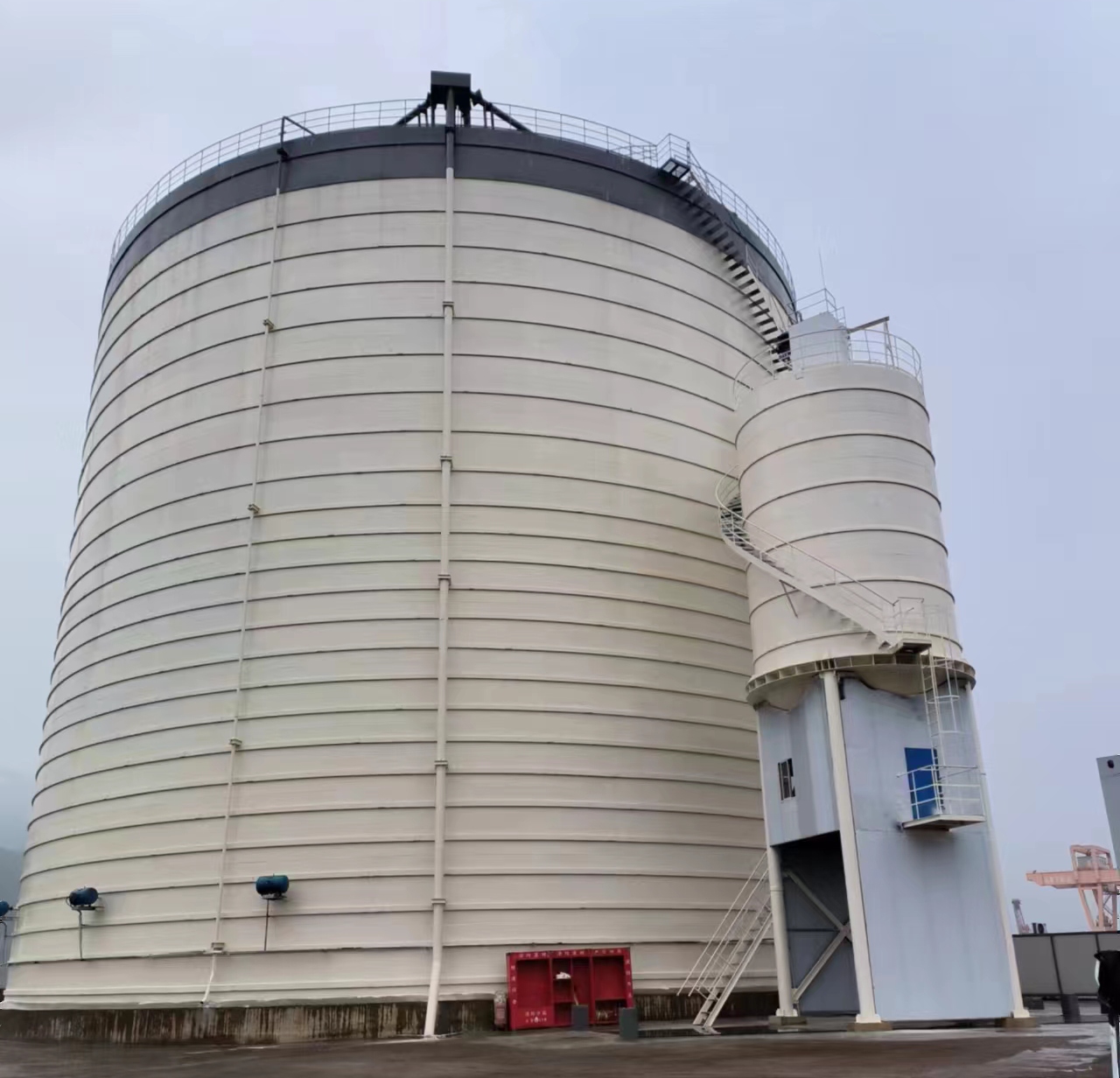 延边朝鲜族10万吨水泥钢板库